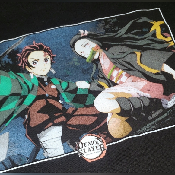 Demon Slayer Graphic T-shirt - Picture 2 of 4